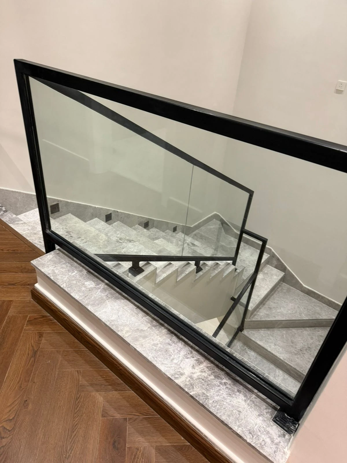 أعمال ترميمات وتوسعة لفلل سكنية